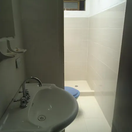Hostal Casa 4 *